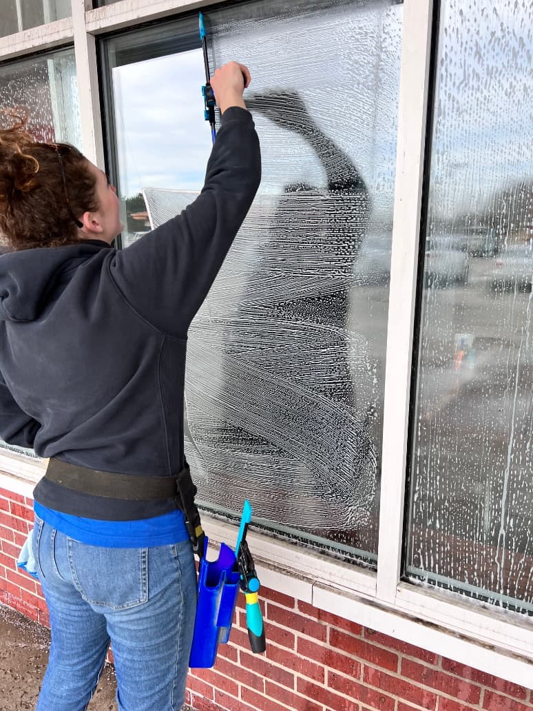 Storefront Window Cleaning
